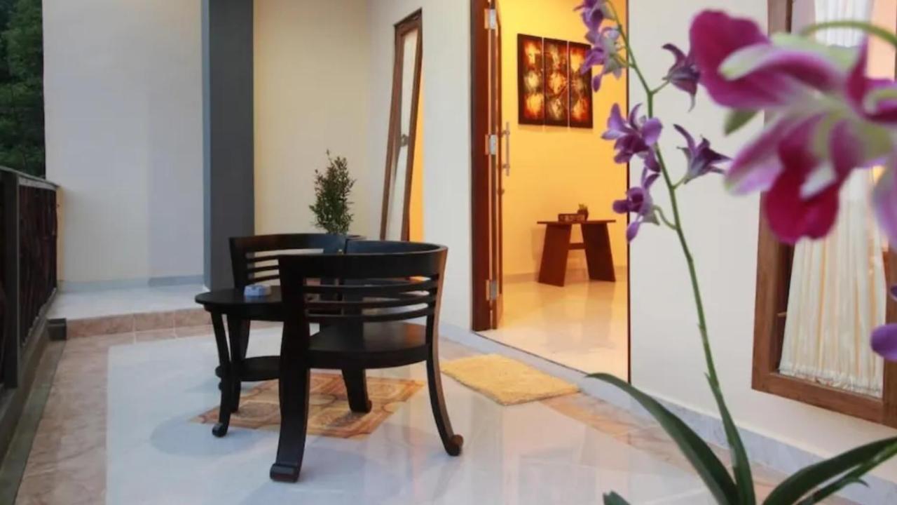 Kaiya Retreat Hotel Munduk  Exterior photo