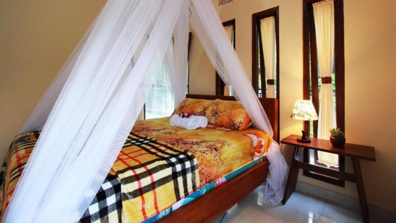 Kaiya Retreat Hotel Munduk  Exterior photo