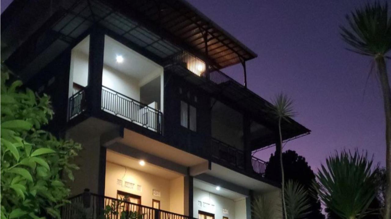 Kaiya Retreat Hotel Munduk  Exterior photo